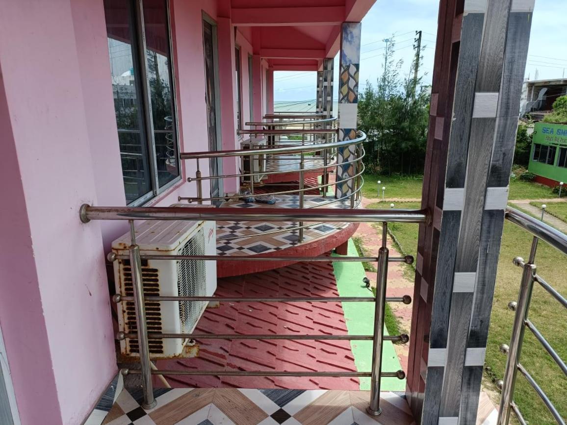 Sea Smile Inn Мандармони Екстериор снимка